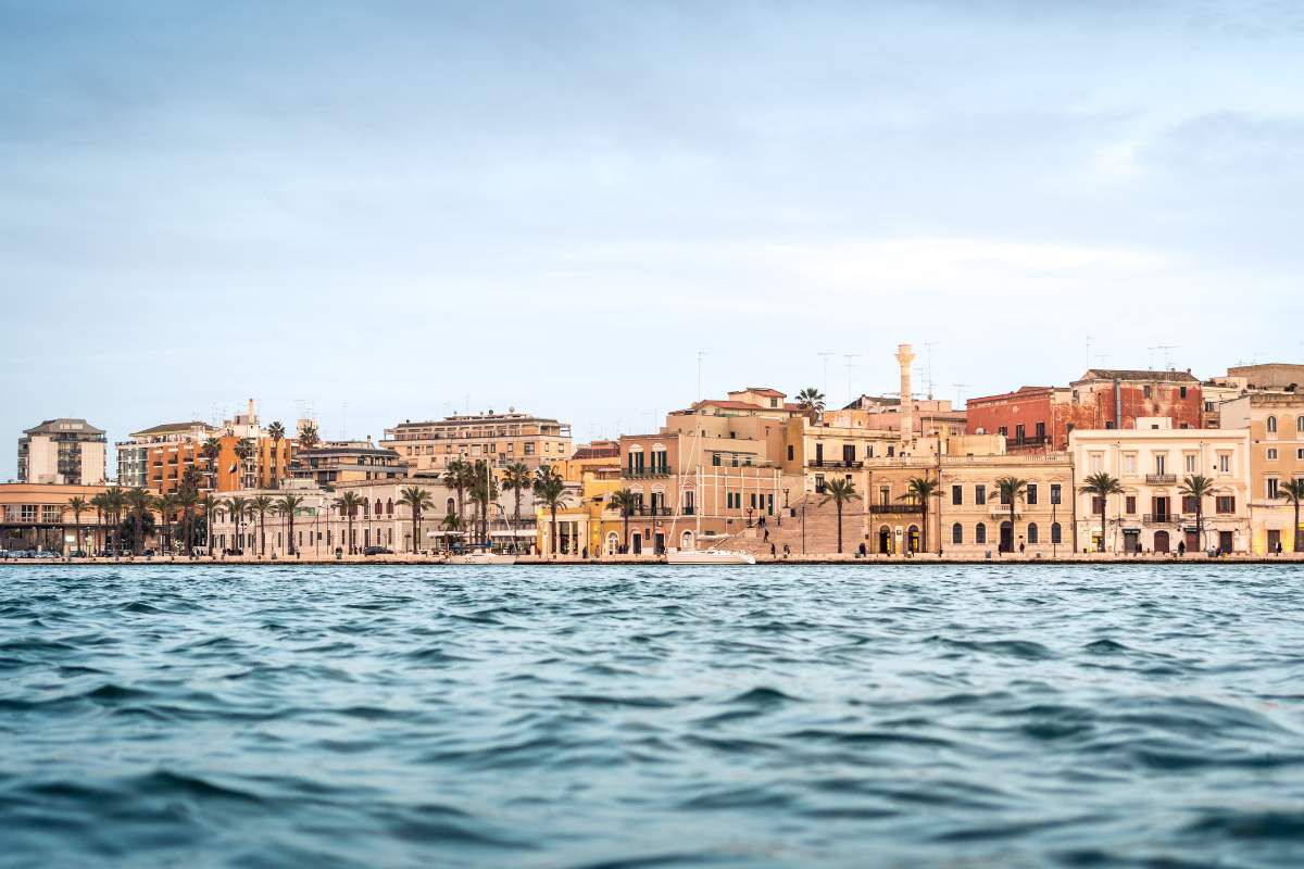 Visitare Brindisi, guida alla citt&agrave; e alle sue migliori spiagge